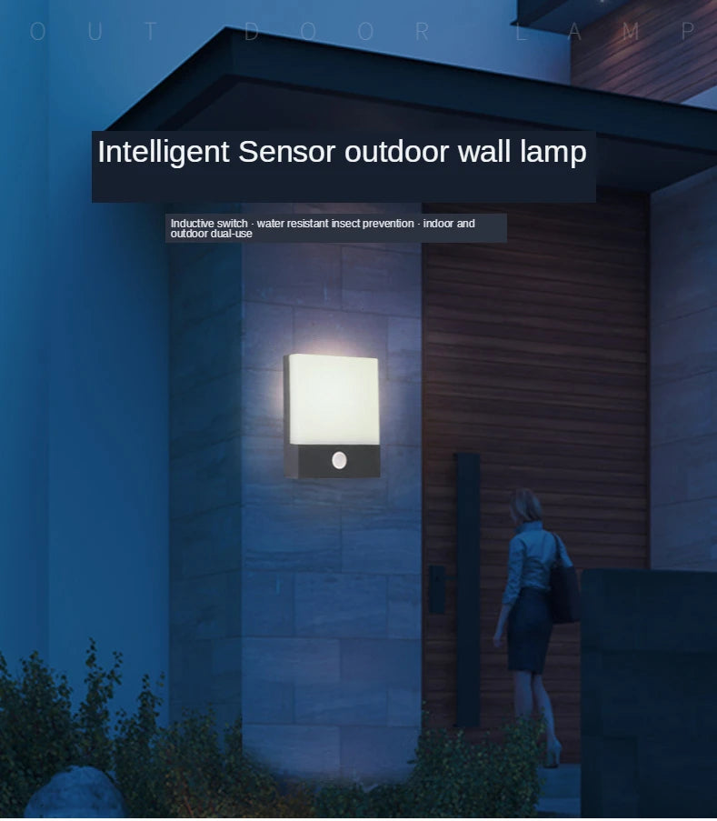 AutoGlow™ Garden Sensor Wall Lamp